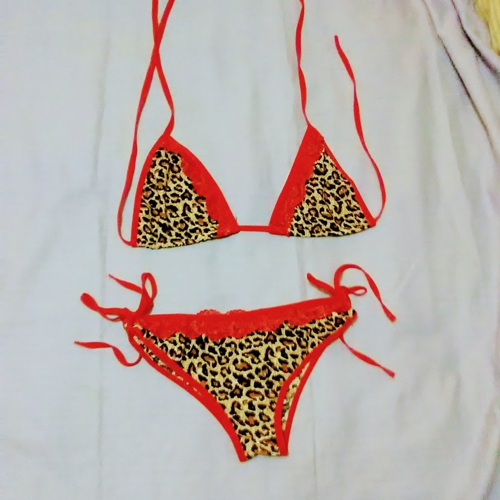 bikini
